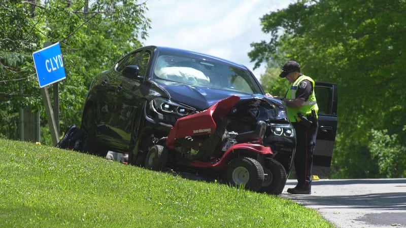 North Dumfries man hit and killed while riding his lawn mower
