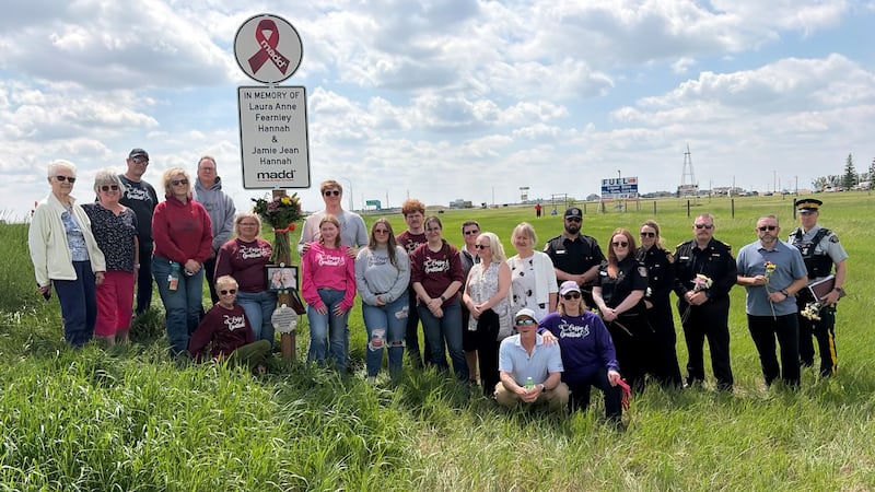 Memorial signs near Dundurn honour Alberta mother and daughter killed in crash