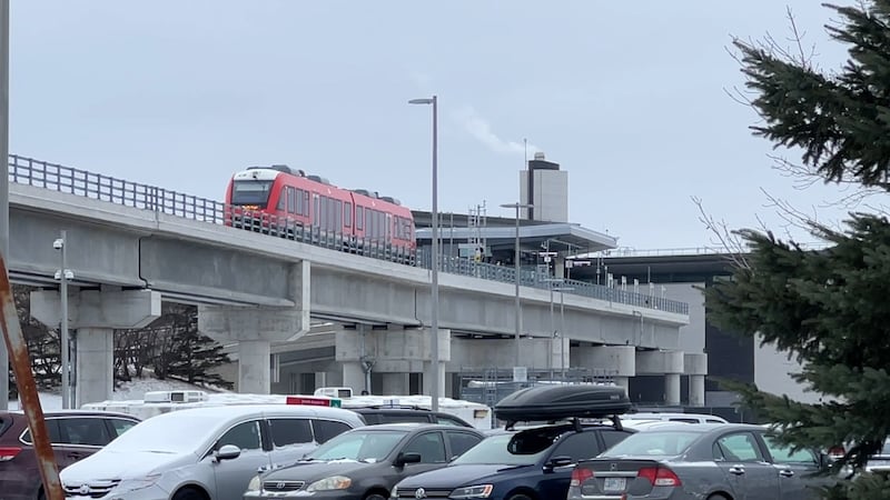 O-Train Line 4 service suspended Saturday over ‘staffing issues’