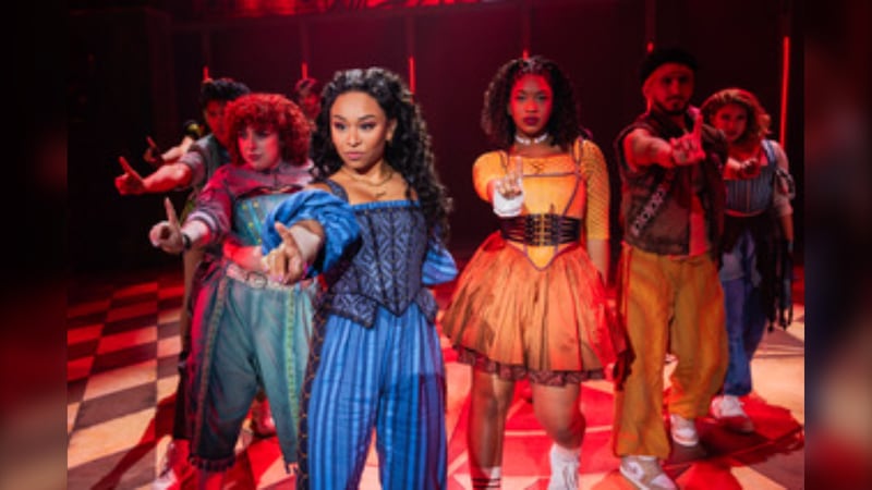 Texas high school graduate Fabiola Caraballo Quijada shines in sparkling production of & Juliet