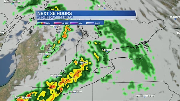 Rainfall expected overnight with summerlike temperatures set to return for the long weekend