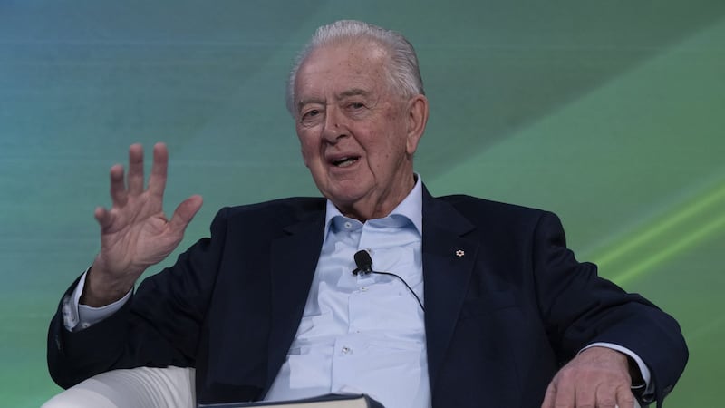 Preston Manning says he's baffled by those who view Alberta premier as a separatist