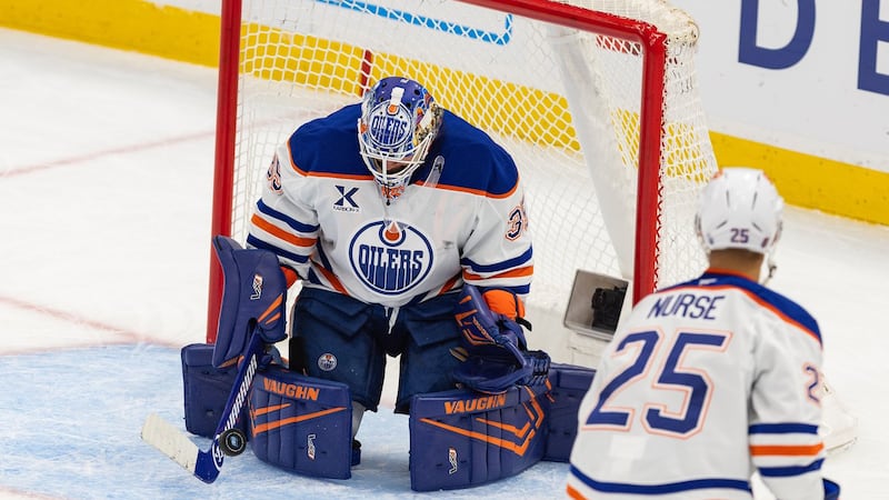 Oilers give Tristan Jarry playoff start in Game 4 of series against Ducks
