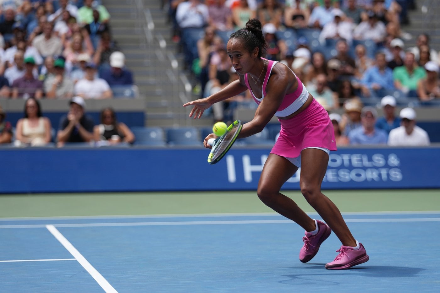 Canada's Fernandez falls to top-ranked Rybakina in Ningbo Open women's tennis final