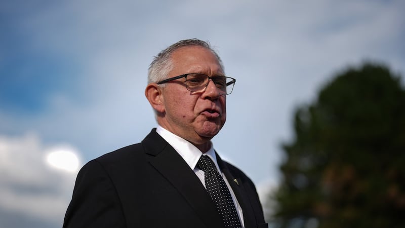 Former candidate asks B.C. Conservatives to ‘plug’ noses for any concerns about leader