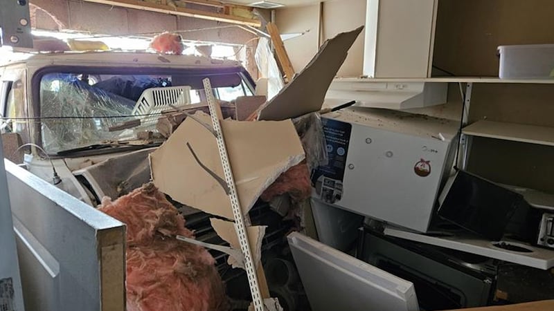 Worker temporarily trapped after van hits daycare west of Edmonton