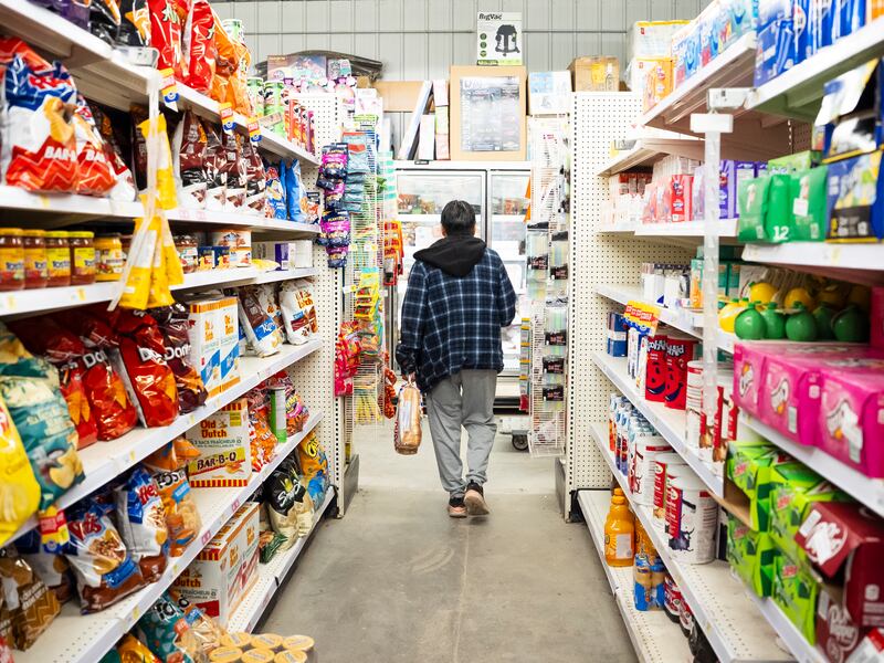 Nova Scotia family feels ‘overwhelmed’ by household debt
