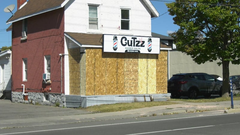 1 dead, 1 injured after vehicle strikes Vanier barber shop