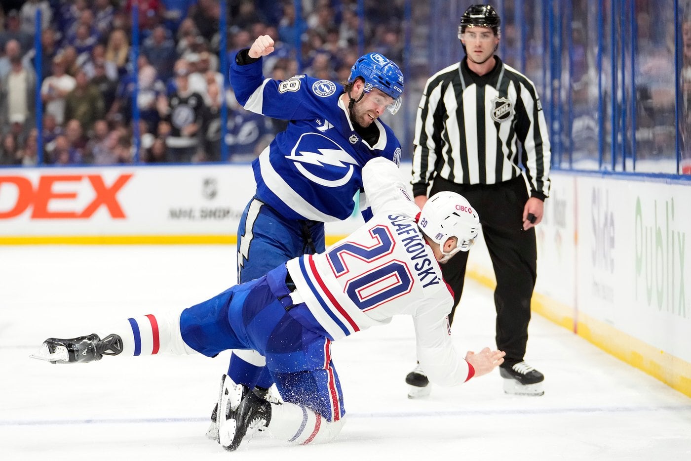 'Emotional leader' Brandon Hagel a central figure in Lightning-Canadiens se