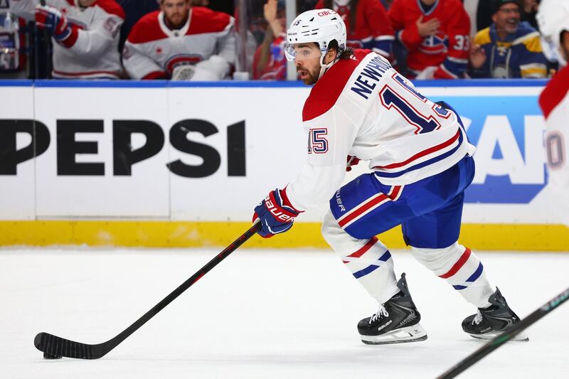 Alex Newhook fans turn N.L. bars into 'mini Bell Centres' during Habs playoff games