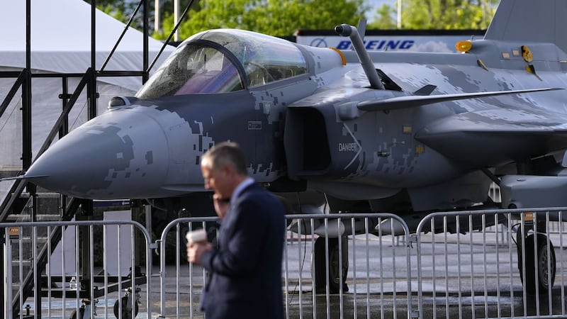 Saab says pilot training will take place in Canada if Ottawa buys Gripen jets