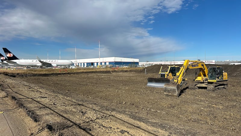 New cargo hub under construction at the Edmonton International Airport