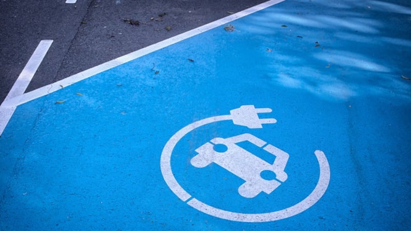 Woodstock to install six new EV charging stations