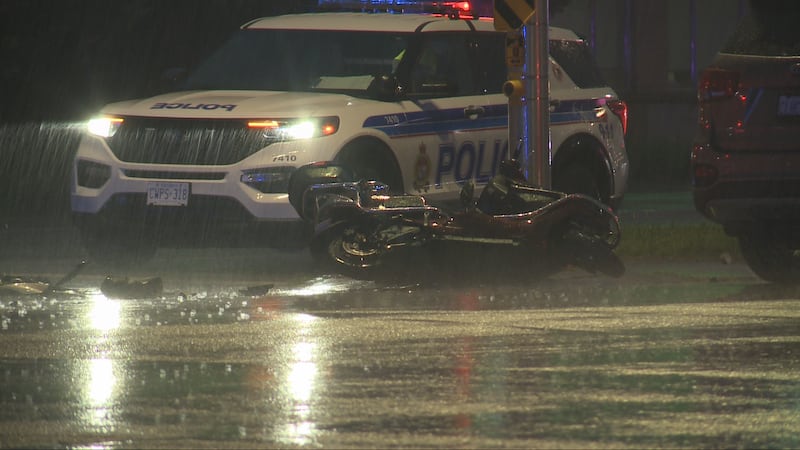 Man on scooter dies after colliding with car on Carling Ave.