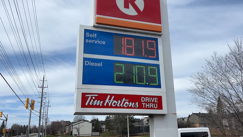 Gas prices hit the wallet for Ottawa drivers as fuel costs bump Saturday