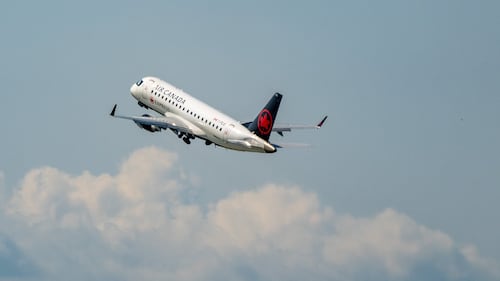 Air Canada targets global growth with new routes, while U.S. travel demand still sags