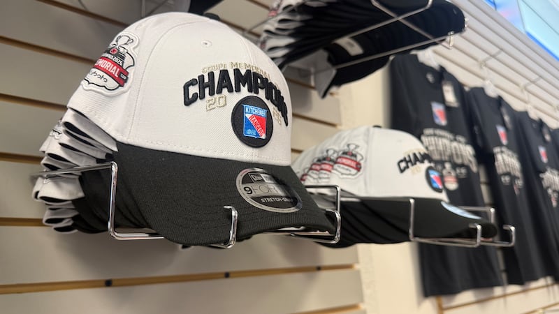 Kitchener Rangers fans line up at The Aud for hours to get their hands on Memorial Cup hats