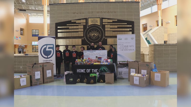 ‘Who we really are’: Edmonton Islamic Academy students raise $2K, collect groceries for food bank
