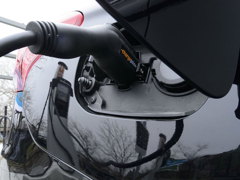 As the price of oil rises, so have electric vehicle registrations in Canada