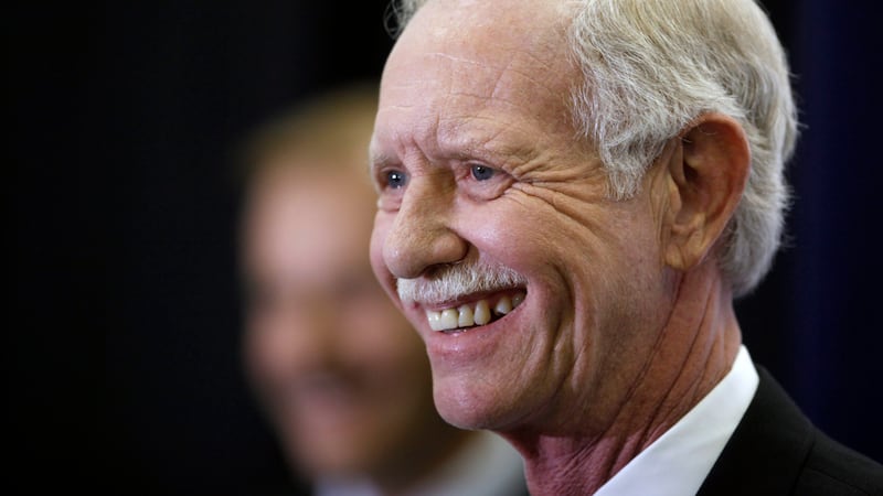 Miracle on the Hudson pilot Sully Sullenberger announces Alzheimer’s disease diagnosis