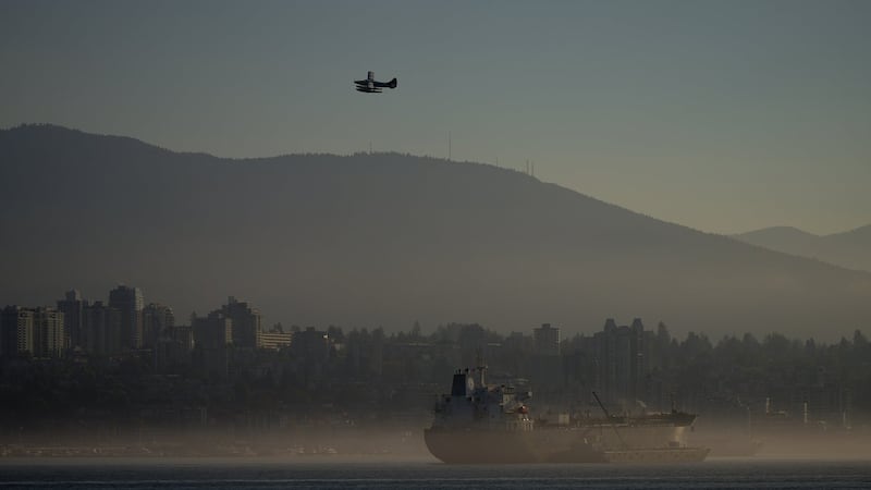 Metro Vancouver workers target Burrard Inlet dredging in latest strike action