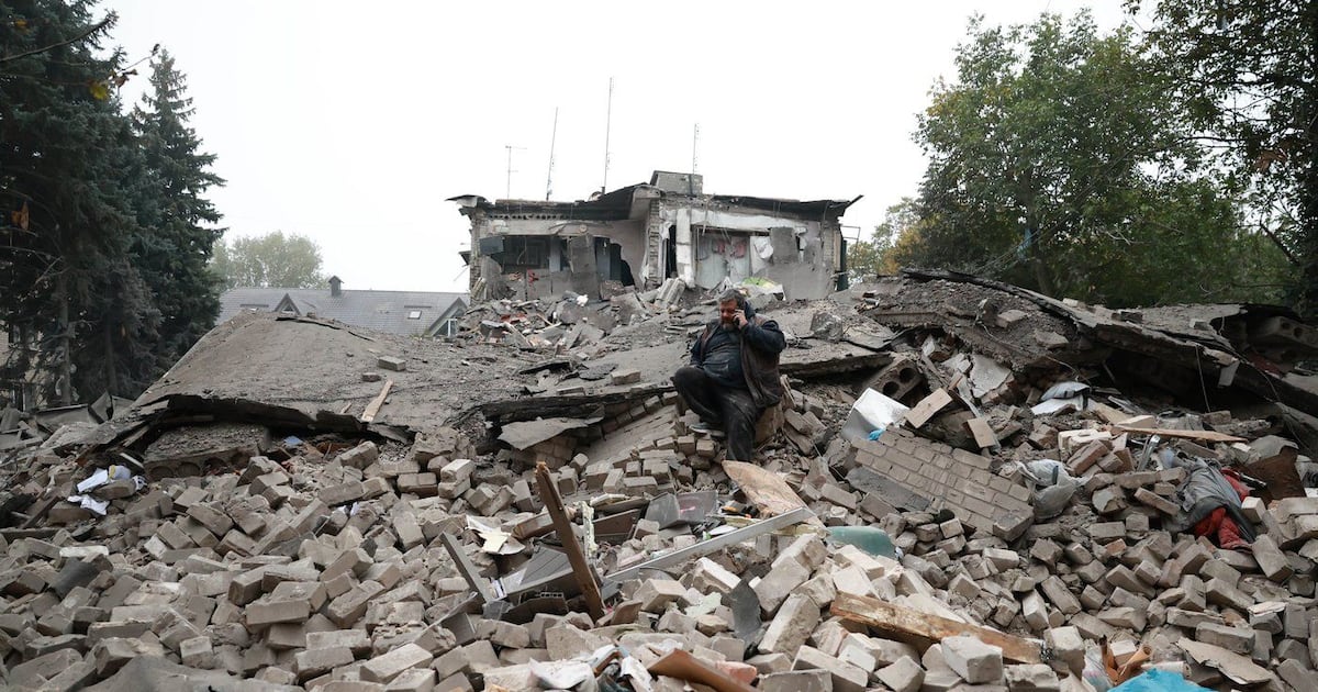 Russian attacks kill 17 in Ukraine after Trump strikes diesel deal with ...