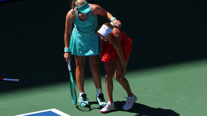 Mirra Andreeva helps injured opponent Anastasia Potapova before finishing her U.S. Open victory