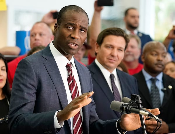 Florida is working to end its vaccine mandates. Here’s what Canadians should know