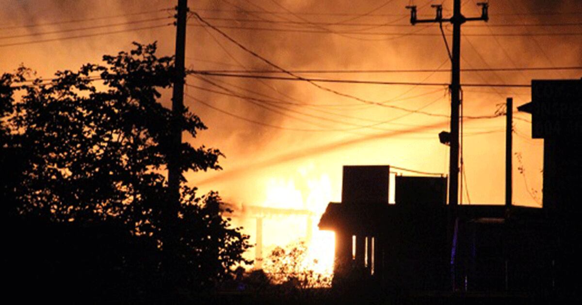 Maple Ridge Massive Fire Explosions ring out as fire guts Maple Ridge cedar mill