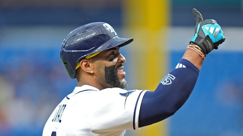 Yandy Díaz homers, Drew Rasmussen earns 6th straight win as the Rays beat the Blue Jays 7-6