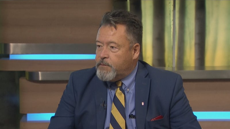 Mayoral hopeful pitches paddlewheel boat revival, naming rights sales for city buildings