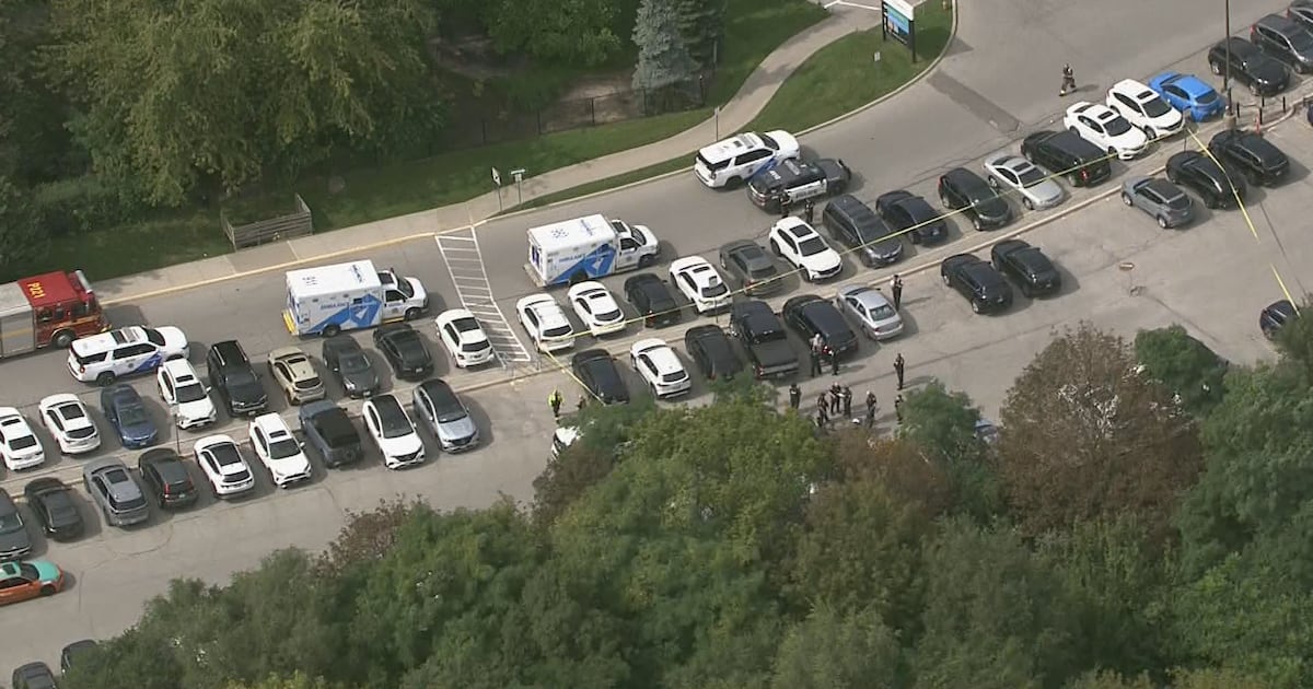Man, woman in their 70s dead after shooting in Scarborough hospital parking lot - CTV News