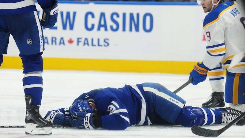 Maple Leafs centre John Tavares out week-to-week with lower-body injury