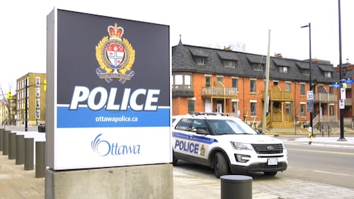 Man charged for robbing, assaulting worker at Rideau St. convenience store
