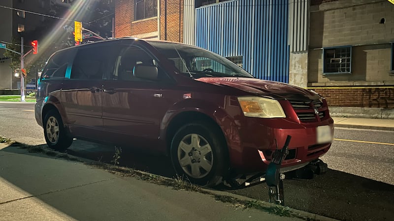 Elliott Street East and McDougall Avenue reopens after collision