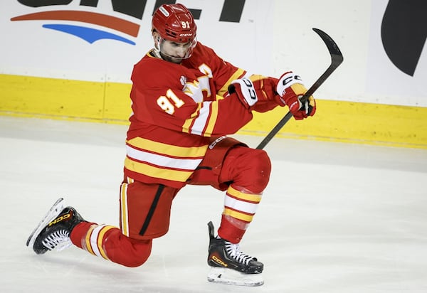 Nazem Kadri headed back to the Avalanche on NHL trade deadline day
