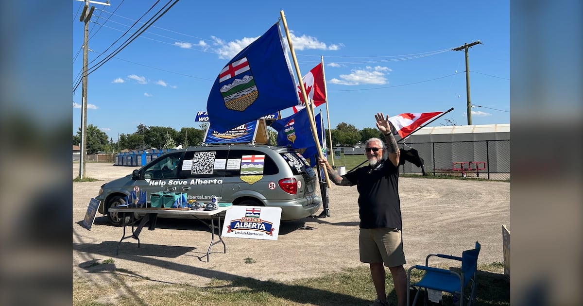 ‘Seppy' pushes aside criminal history, rallies for Alberta independence