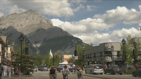 More federal funding coming to Banff to combat housing crisis