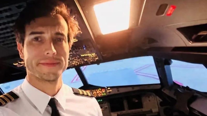 Student left to land plane after flight school teacher jumped to his death