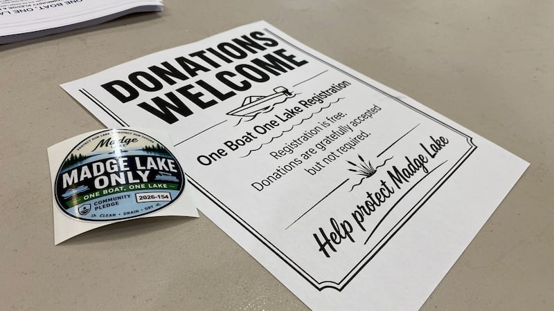 Cottage owners launch campaign to keep zebra mussels out of Madge Lake