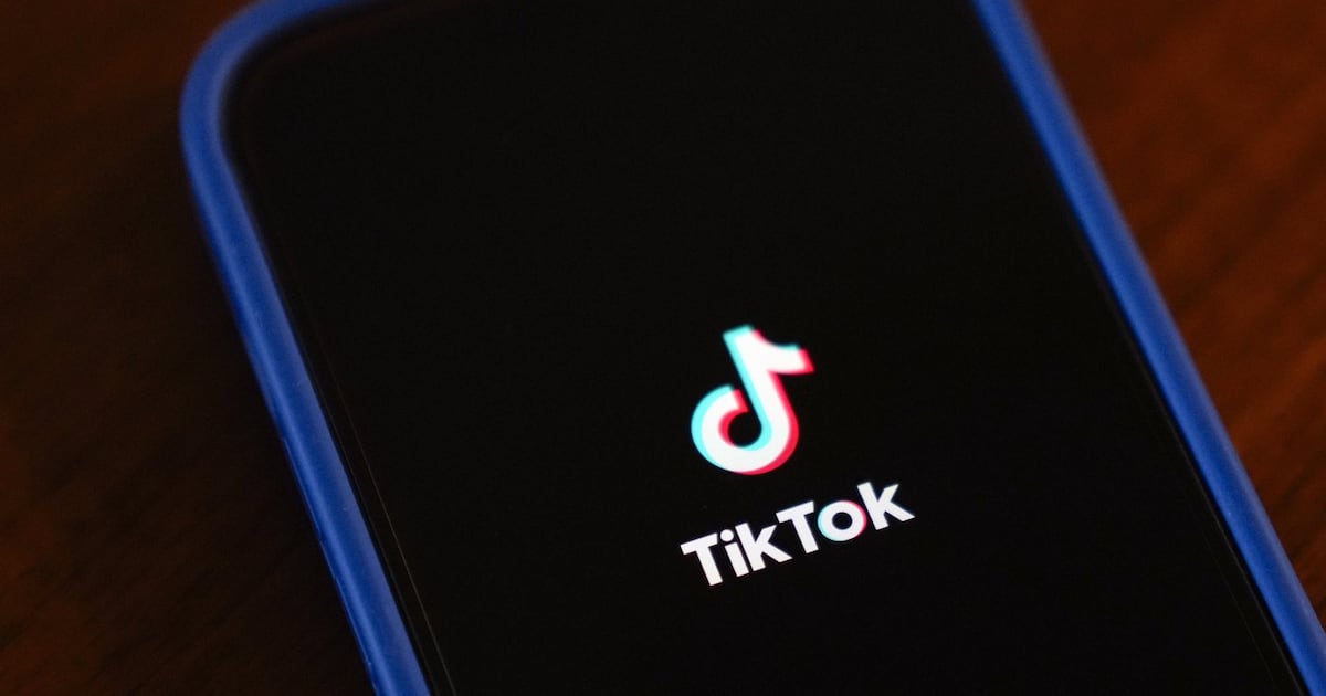 Trump delays the TikTok ban once again