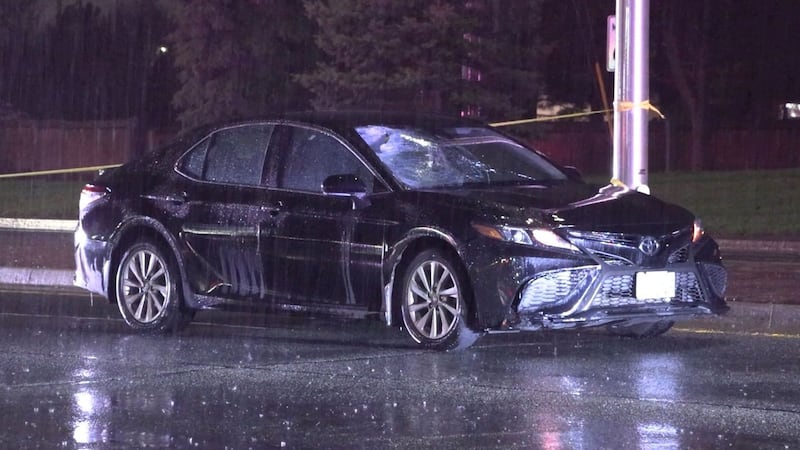 Brampton crash leaves pedestrian critically injured