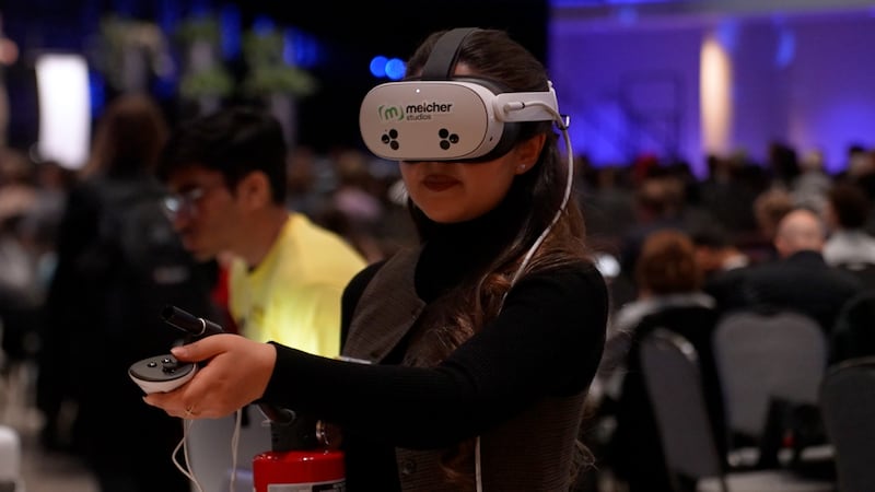 Saskatchewan hosts first artificial intelligence expo, drawing hundreds to Saskatoon