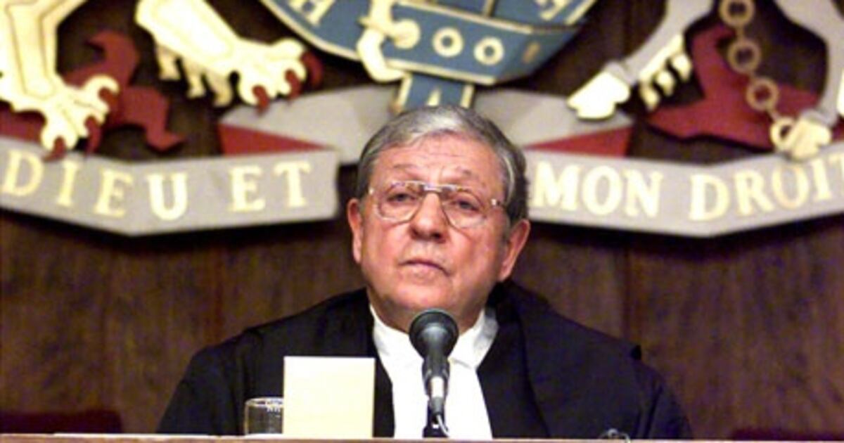 Roy McMurtry, former Ontario attorney general and legal giant, dies