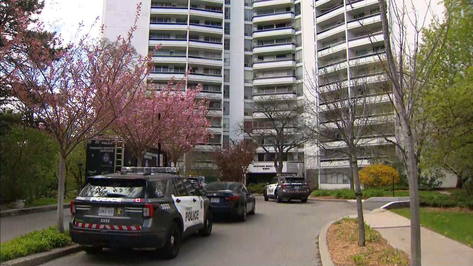 Toddler killed in fall from North York apartment building