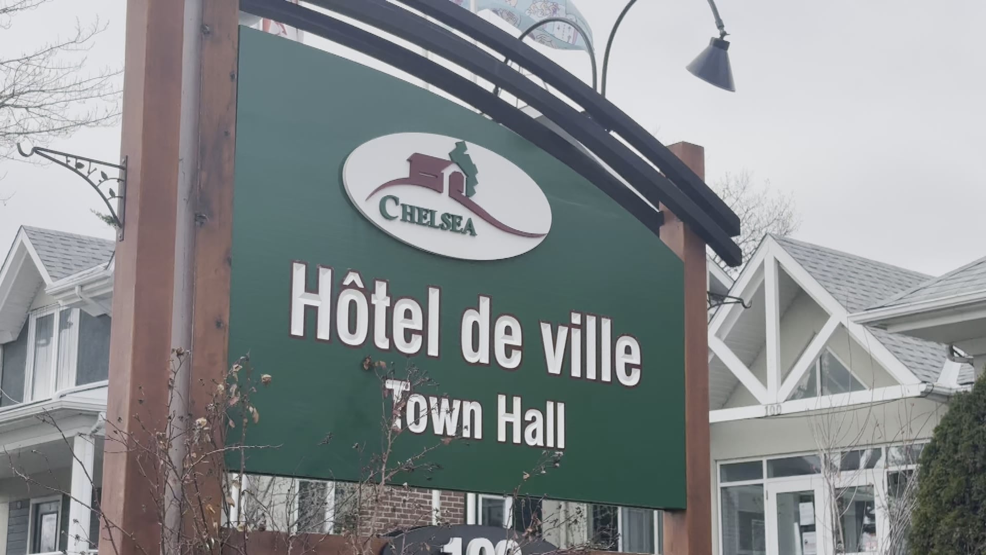 Chelsea Qc Rue I am Chelsien: Chelsea, Que. unveils new name for residents