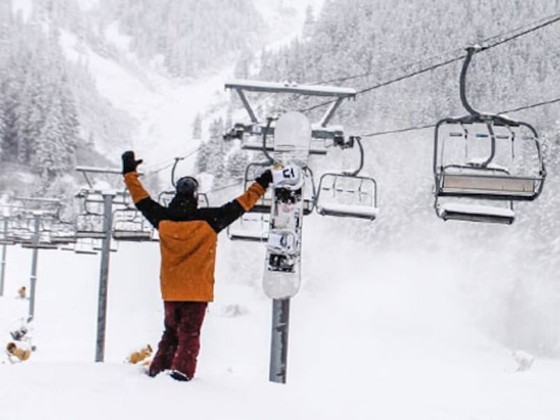 Banff ski resort celebrates Canada with $18.67 ski special