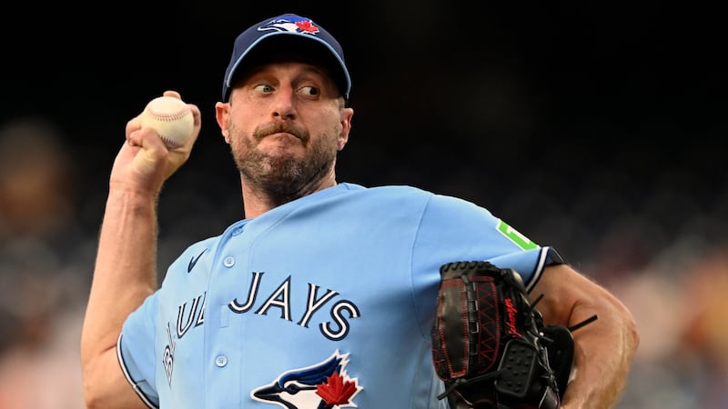 Urías homers, Blue Jays beat Nationals 3-2 in Scherzer's return to Washington