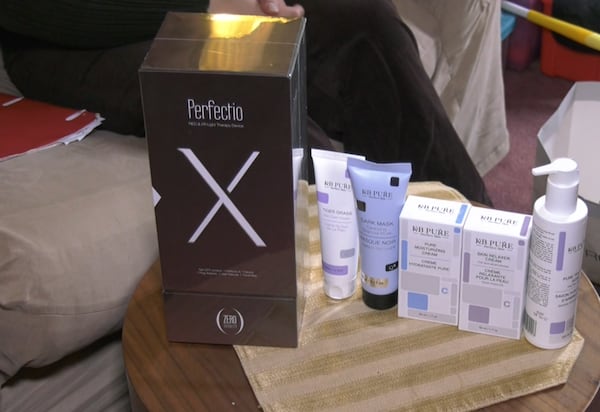Ontario student speaking out after signing $14K loan for light therapy device