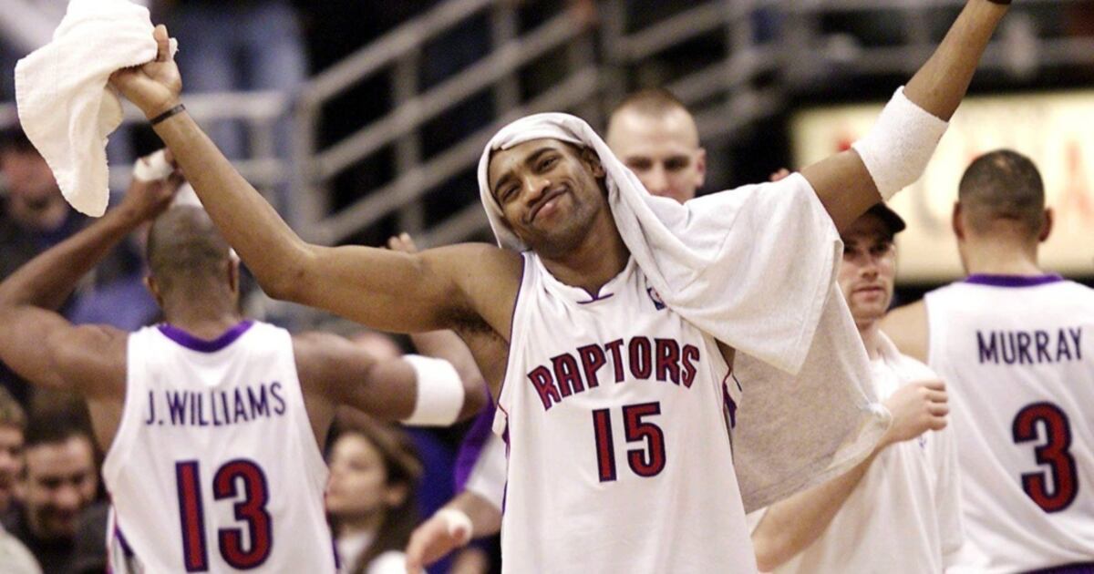 Toronto Raptors confirm plans to retire Vince Carter's No. 15